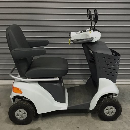 SUZUKI シニアカー 電動車いす セニアカー スズキ